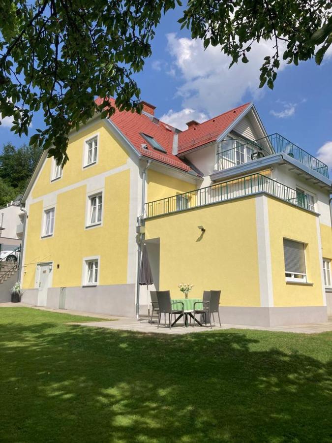 Gaestehaus Landgraf Uebelbach Bagian luar foto