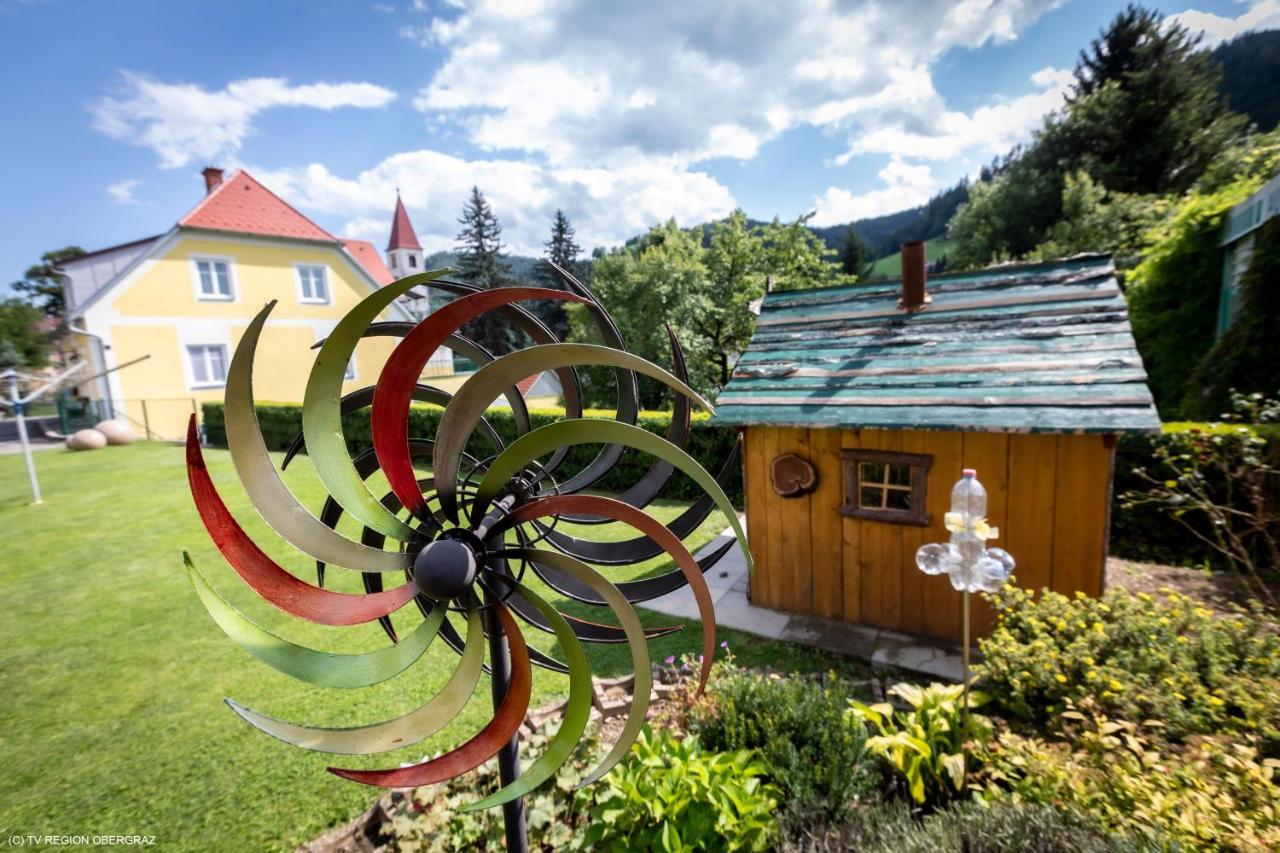 Gaestehaus Landgraf Uebelbach Bagian luar foto