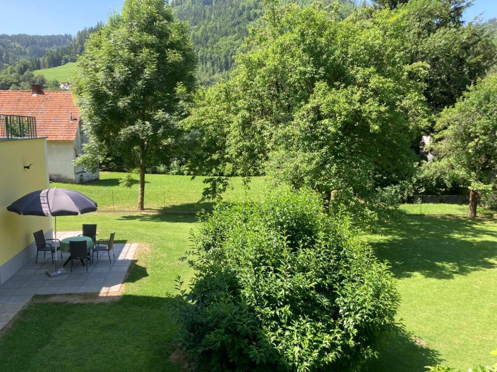 Gaestehaus Landgraf Uebelbach Bagian luar foto