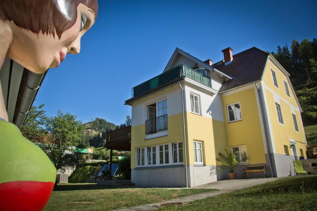 Gaestehaus Landgraf Uebelbach Bagian luar foto